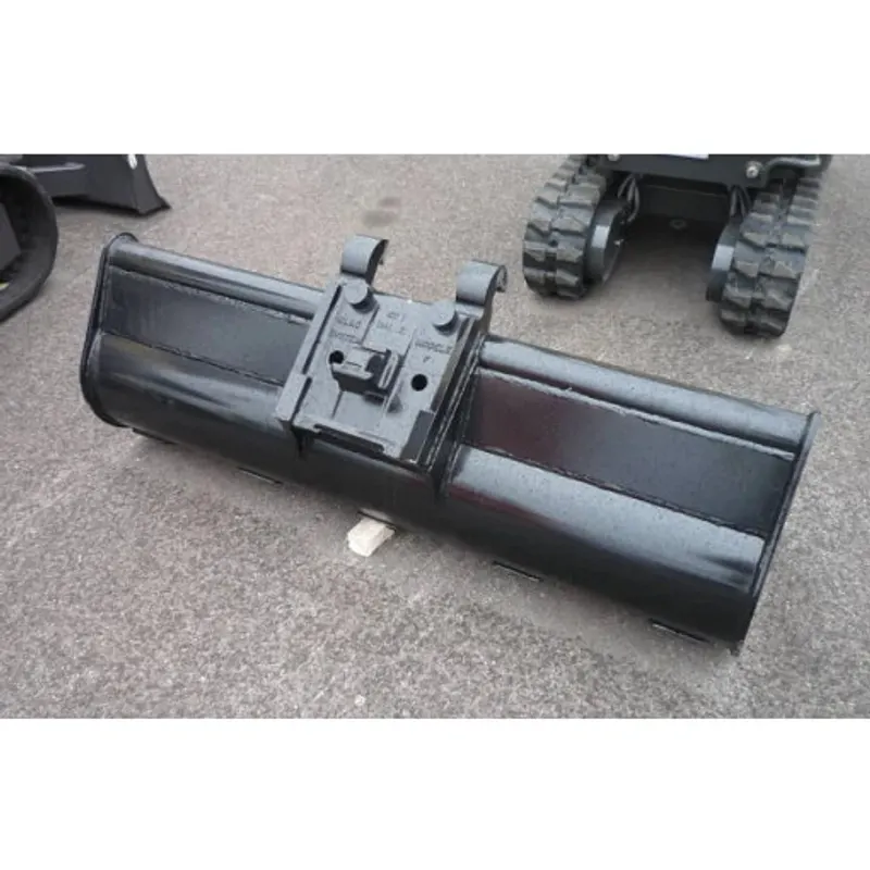 Peça código OEM 48100494 — Caçamba para miniescavadeira - Limpeza de valas -…