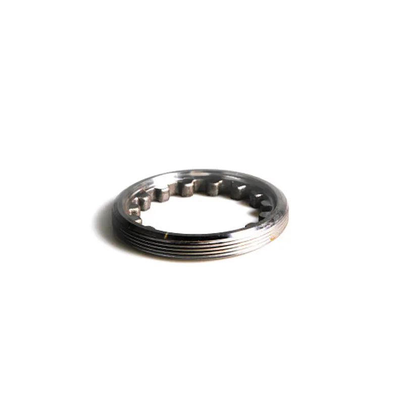 Peça código OEM 4996750 — Porca de anel - M100 x 2