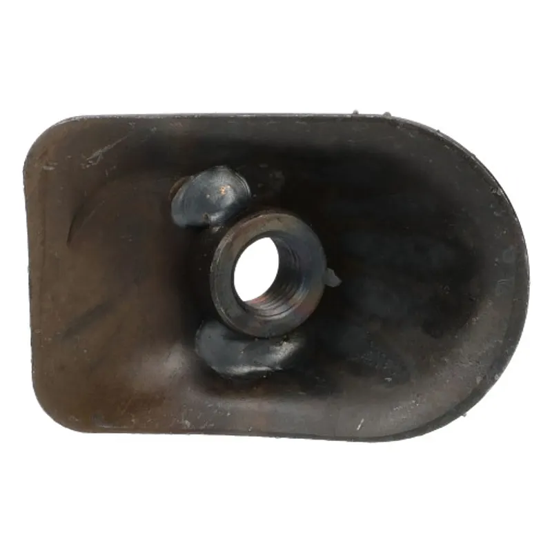 Peça código OEM 84320136 — Support - Right-Hand