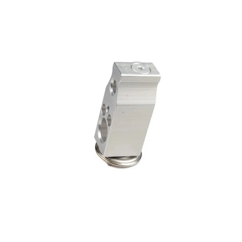 Peça código OEM YN20M00107S021 — Air Conditioner Valve Assembly
